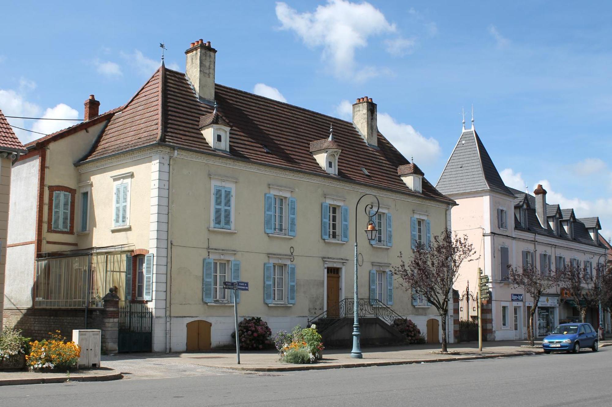 Chambres D'Hotes La Distillerie B&B Saint-Germain-du-Bois Exteriör bild